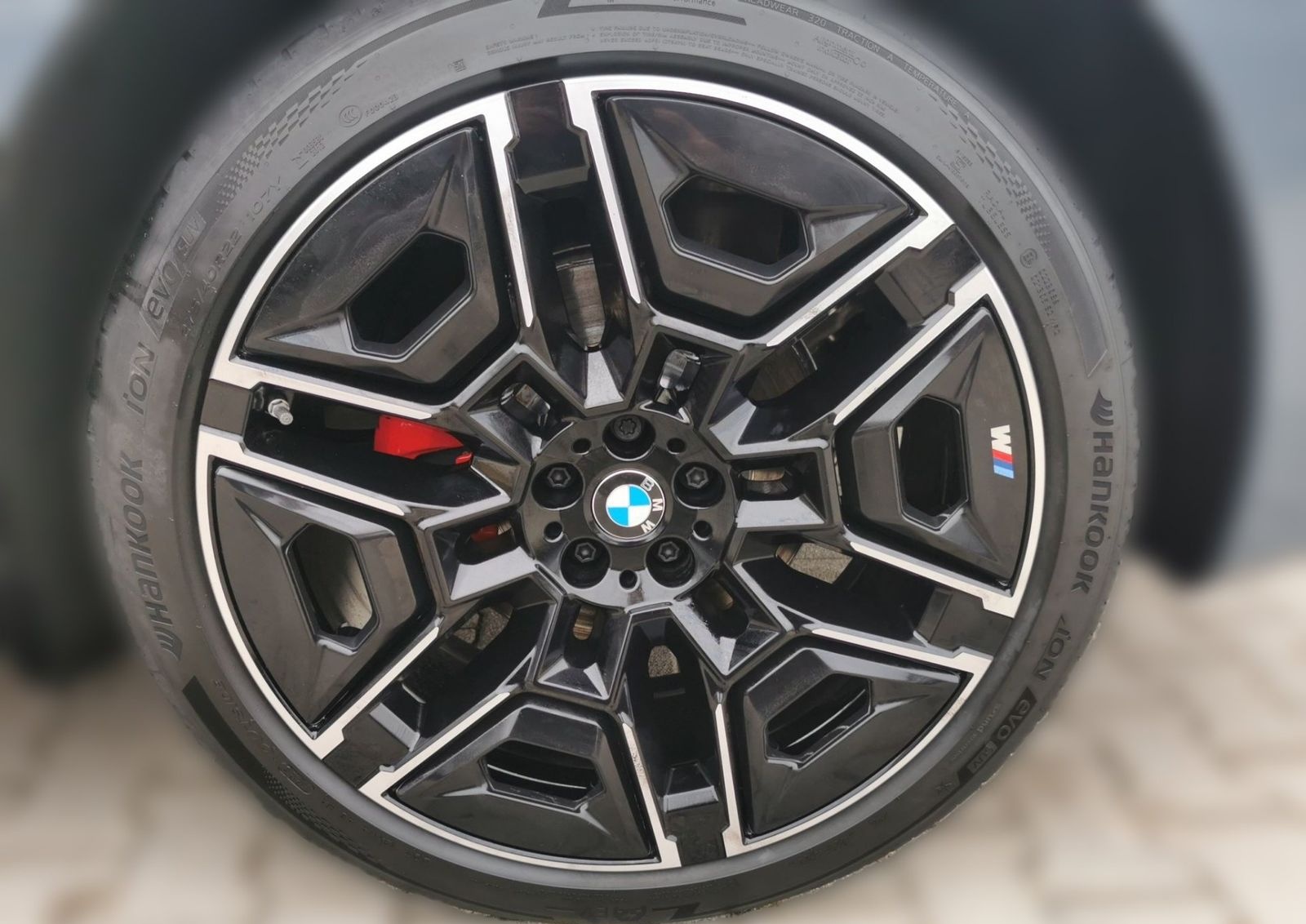 BMW iX M70 xDrive M SPORT INDIVI STORM BAY Sitzbelüf foto 4