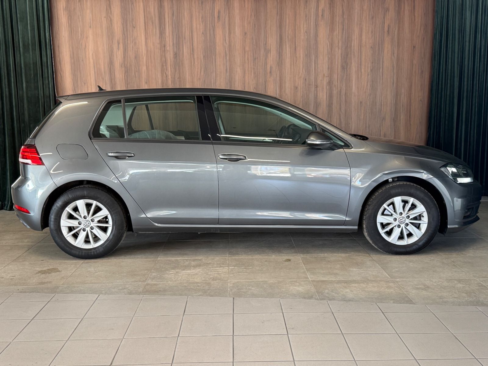 Volkswagen Golf VII Lim. 1.6 TDI *nur 47.700km*Scheckheftge foto 4