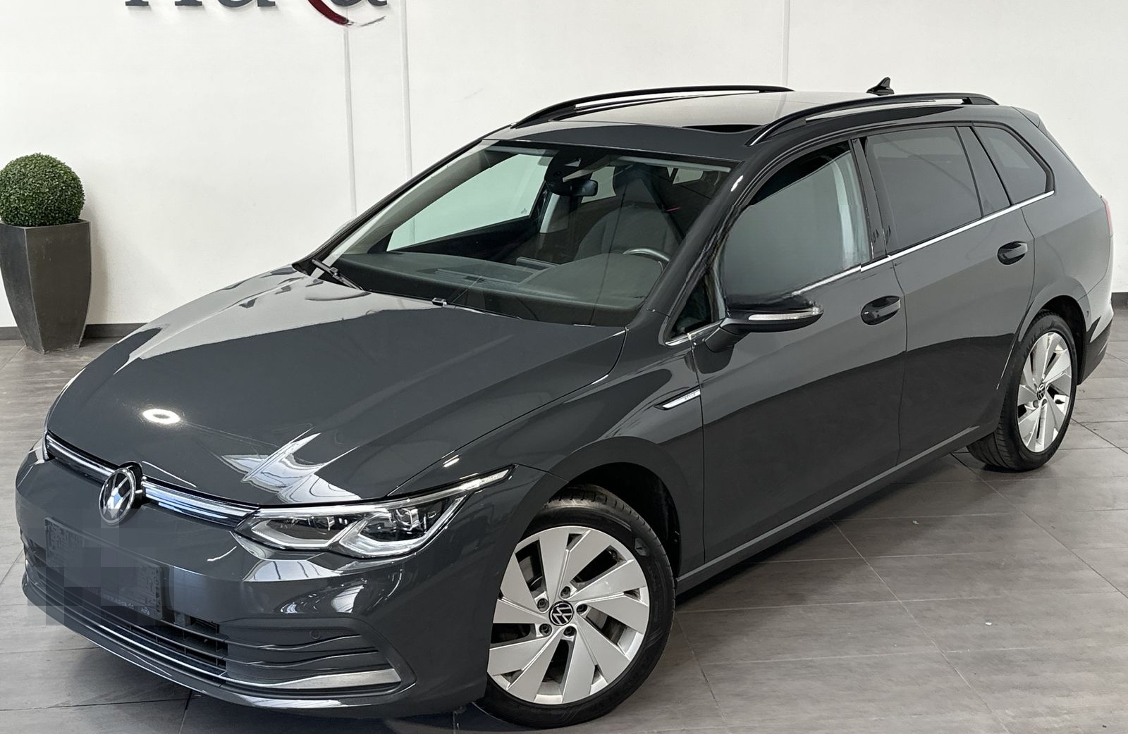 Volkswagen Golf Variant 2.0 TDI DSG Style NAV+LED+PANO+VCOC foto 2
