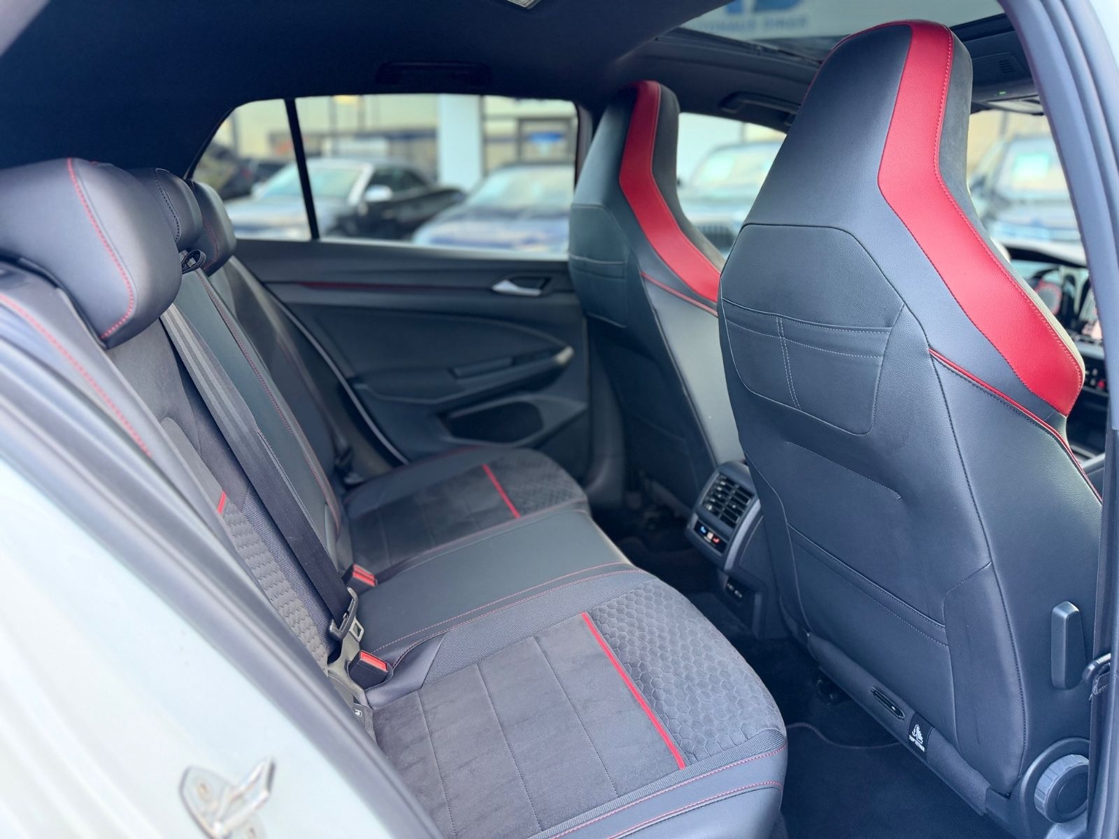 Volkswagen Golf VIII Lim. GTI Clubsport foto 19