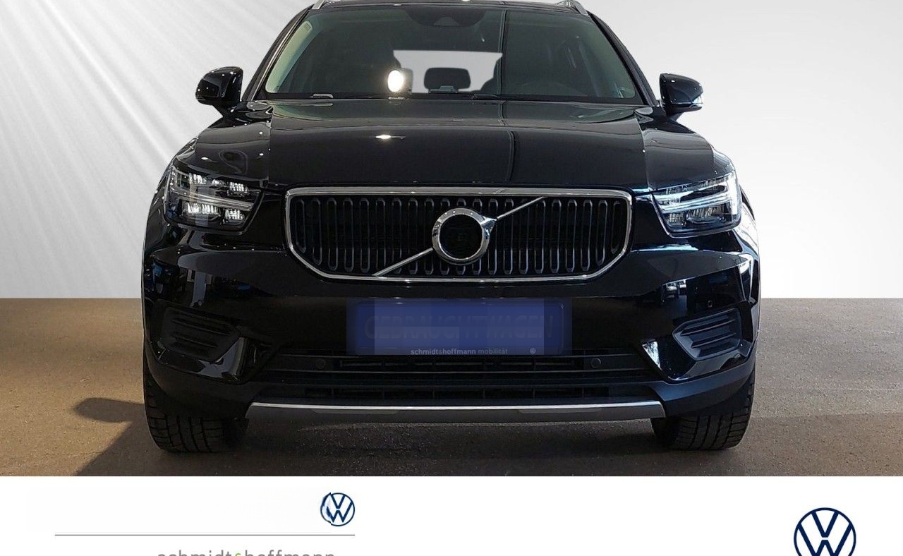 Volvo XC40 Momentum T3 2WD NAVI+SITZHZ+ACC+PDC+RFK foto 2
