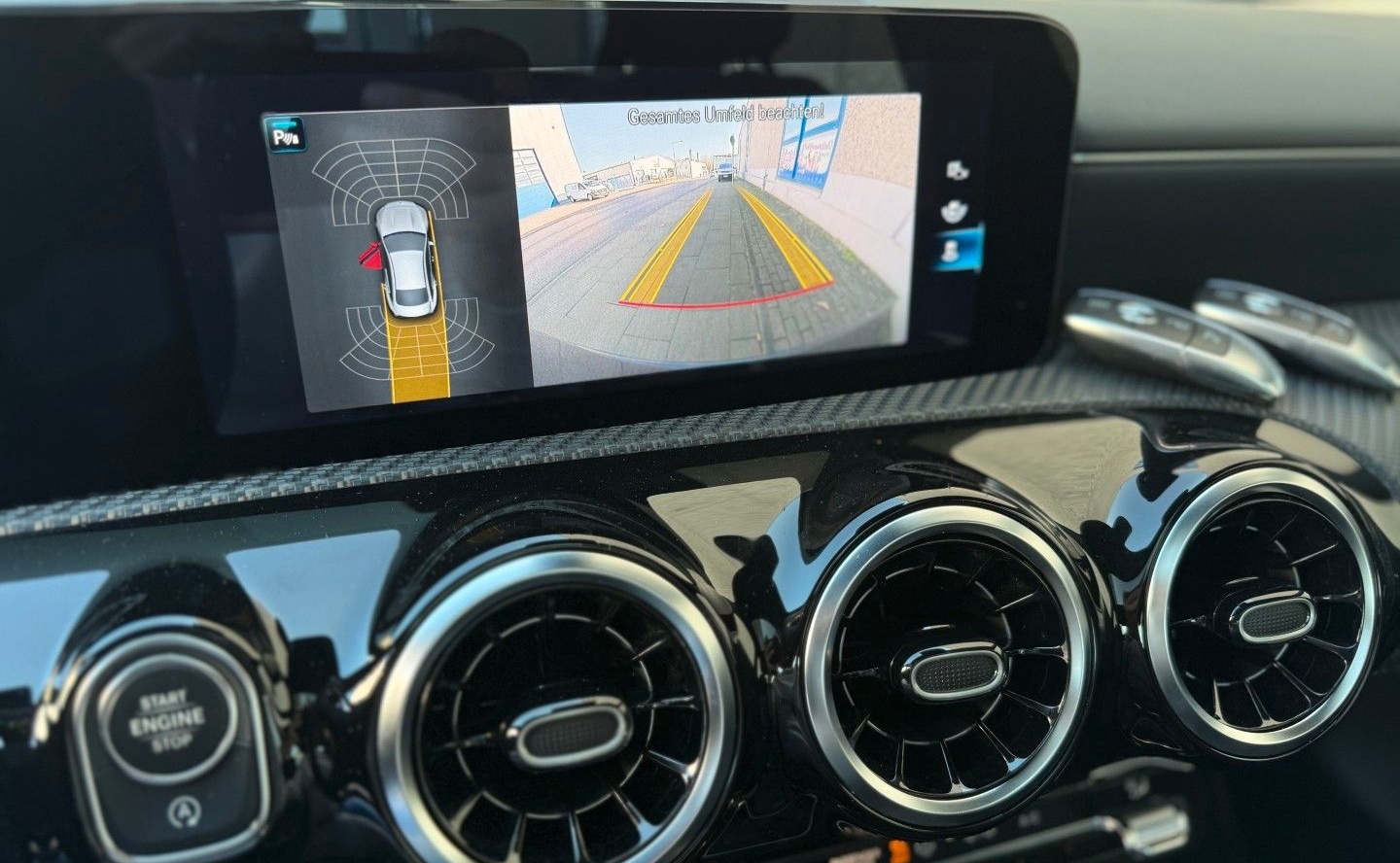 Mercedes-Benz CLA 180 Business Navi Panorama LED CarPlay PDC foto 19