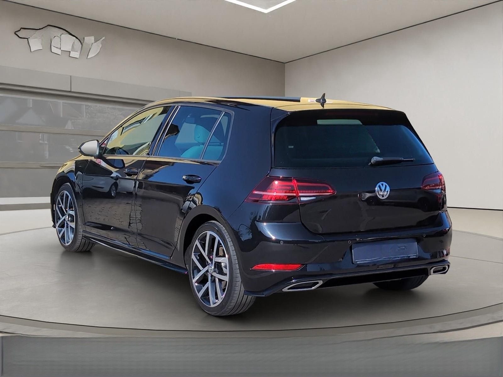 Volkswagen Golf 1.5TSI DSG Highline R-Line Navi KAM AHK ACC foto 12