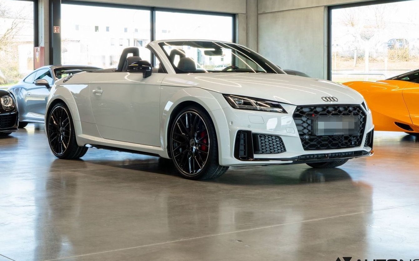 Audi TTS Competition Roadster B&O Matrix Technology foto 11