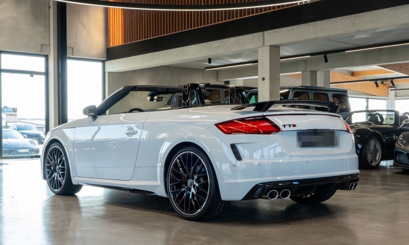 Audi TTS Competition Roadster B&O Matrix Technology foto 8