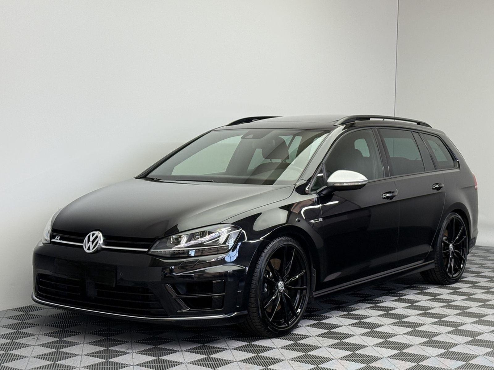 Volkswagen Golf R Variant 4Motion|Kamera|DCC|Pano|Business| foto 2