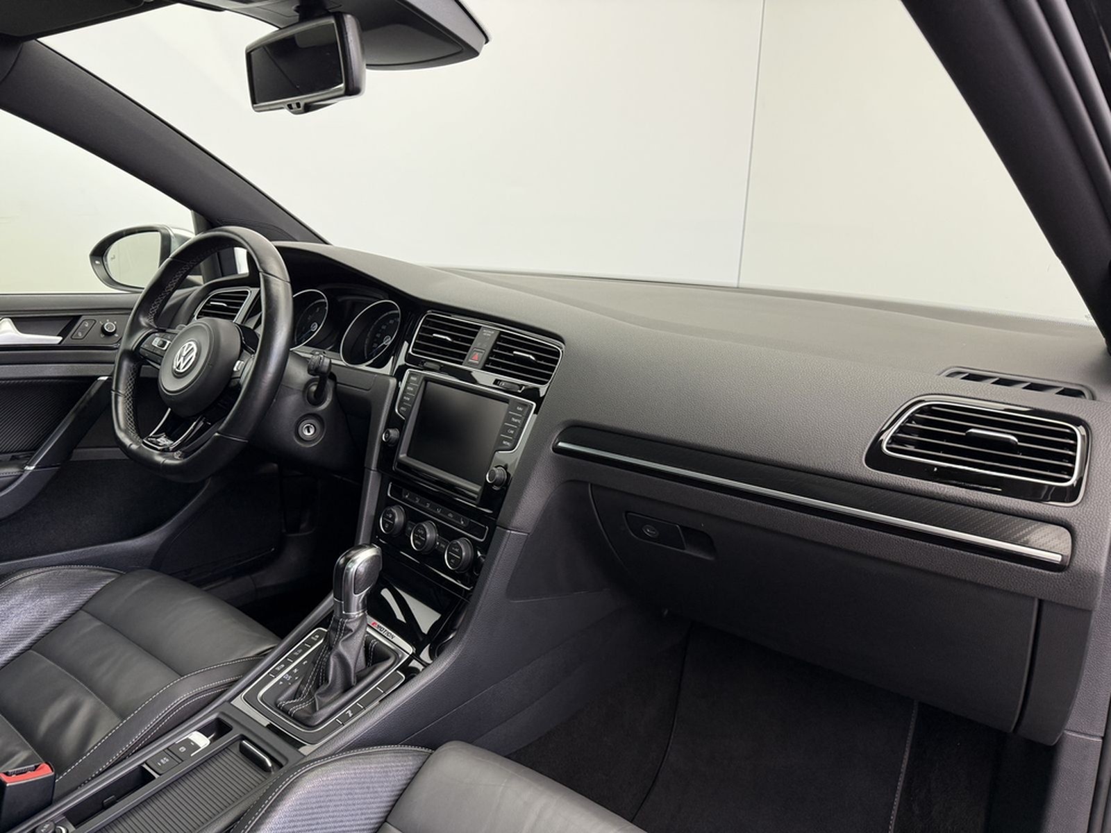 Volkswagen Golf R Variant 4Motion|Kamera|DCC|Pano|Business| foto 13