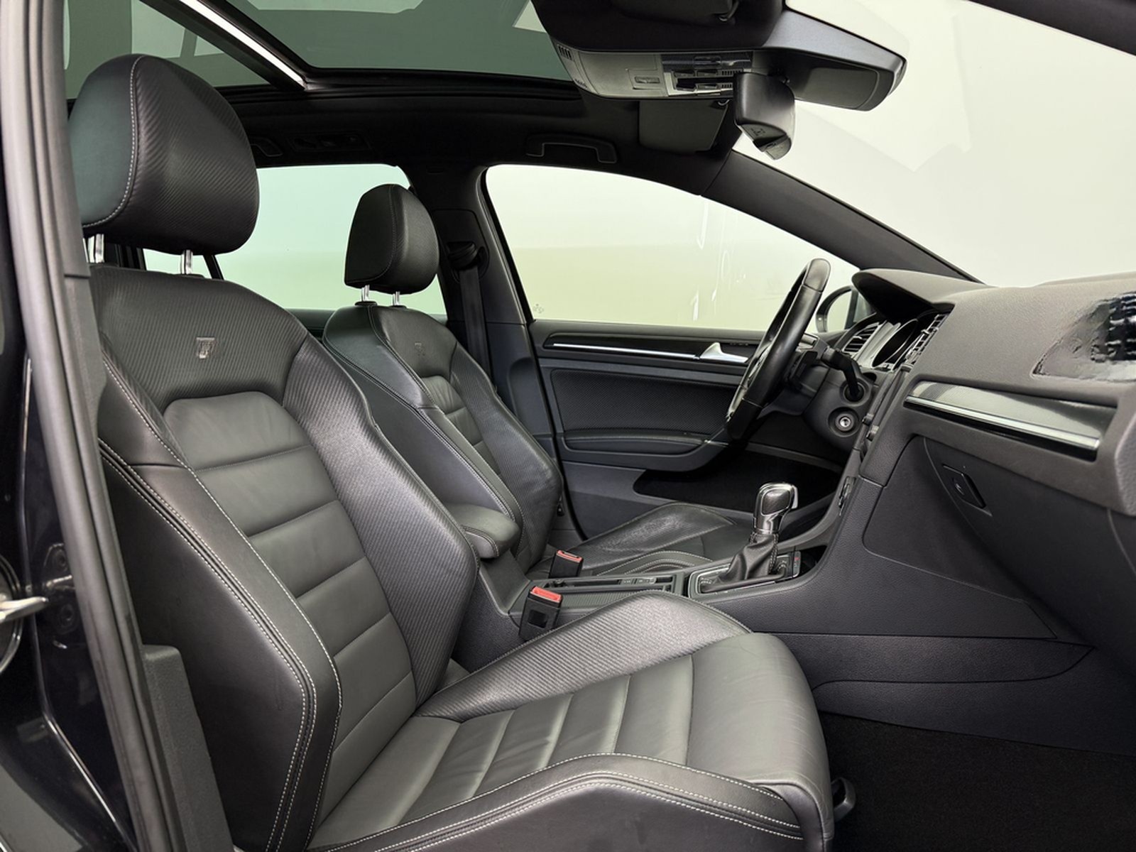 Volkswagen Golf R Variant 4Motion|Kamera|DCC|Pano|Business| foto 14