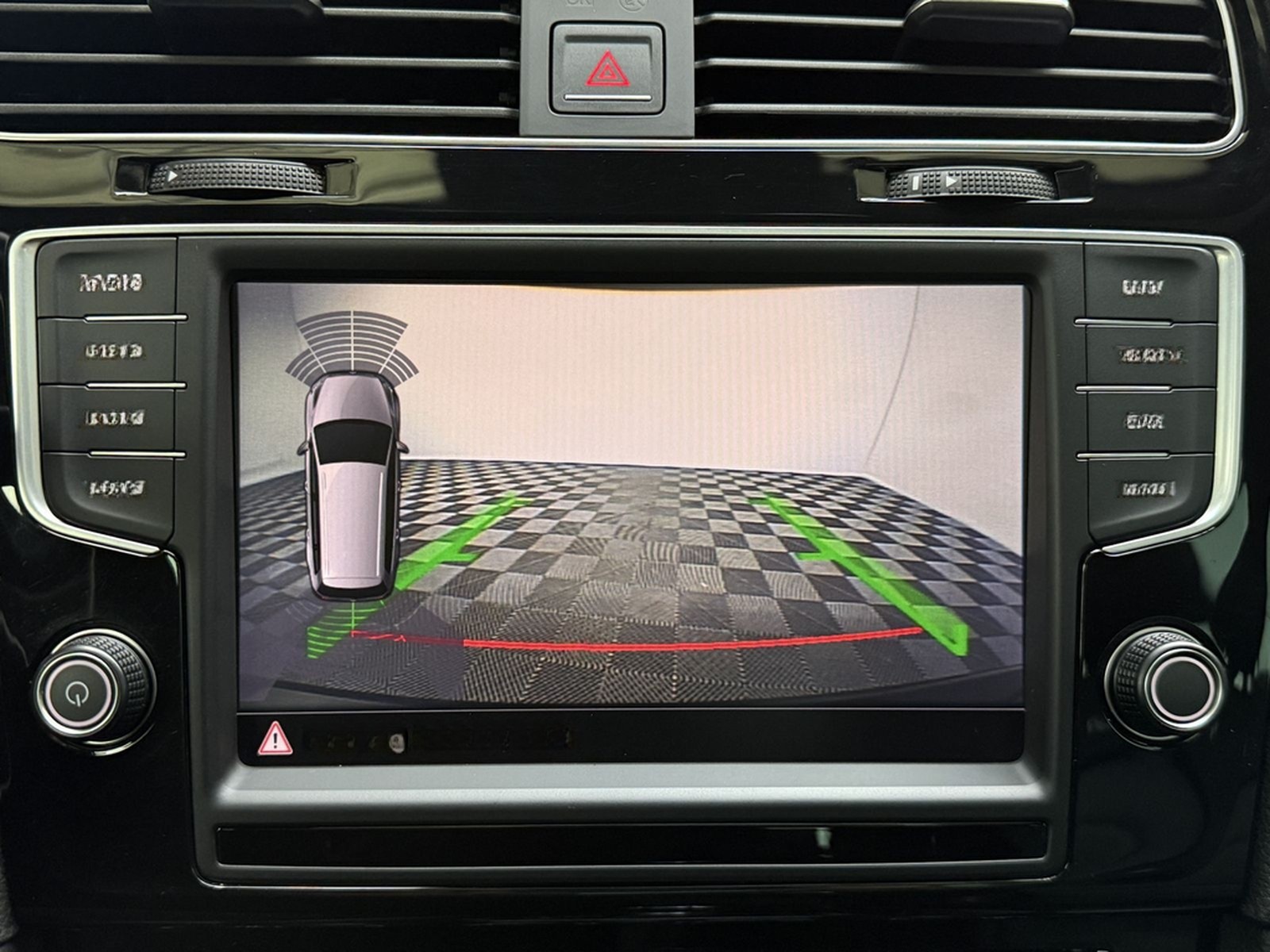 Volkswagen Golf R Variant 4Motion|Kamera|DCC|Pano|Business| foto 17