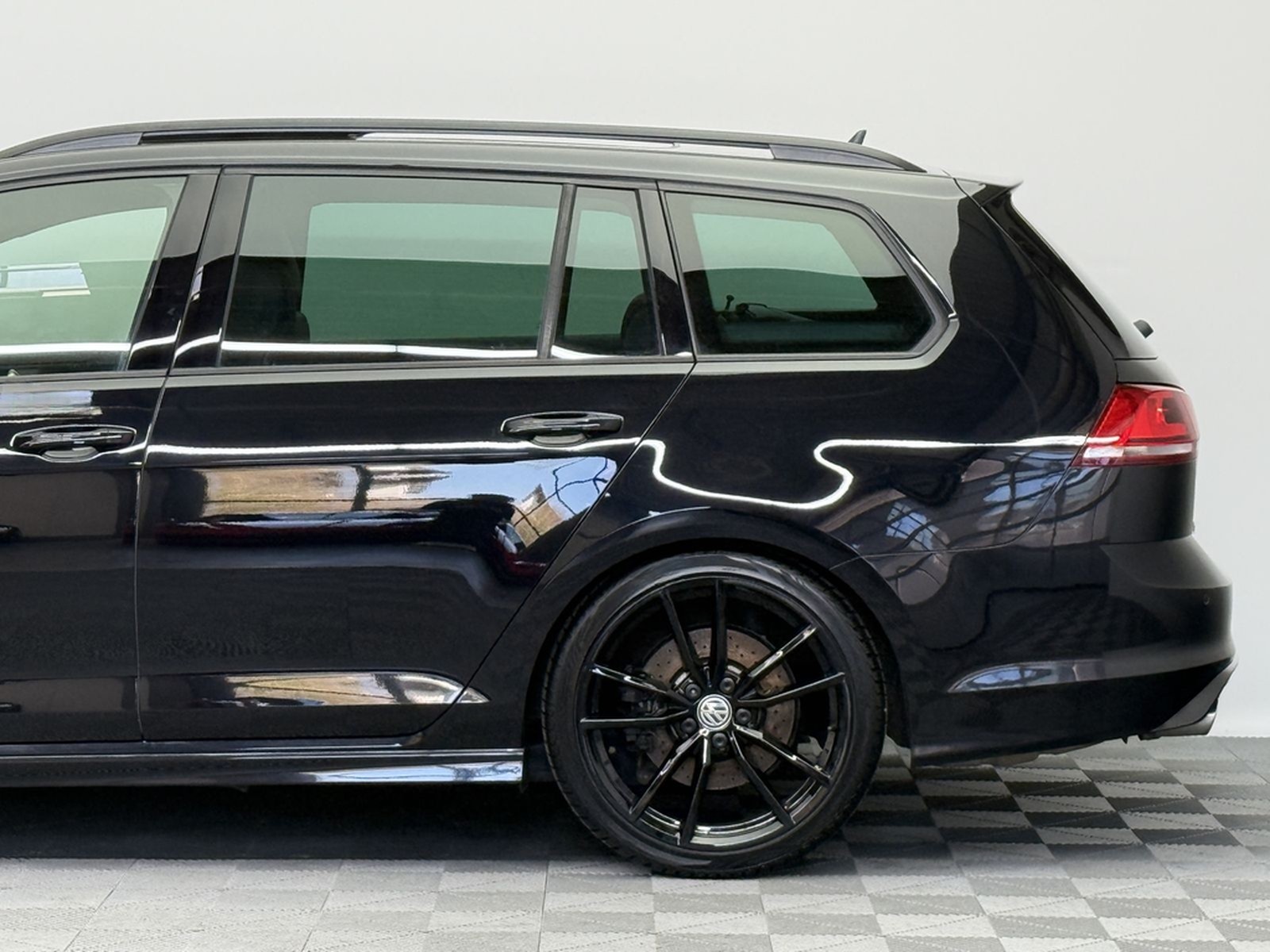 Volkswagen Golf R Variant 4Motion|Kamera|DCC|Pano|Business| foto 23