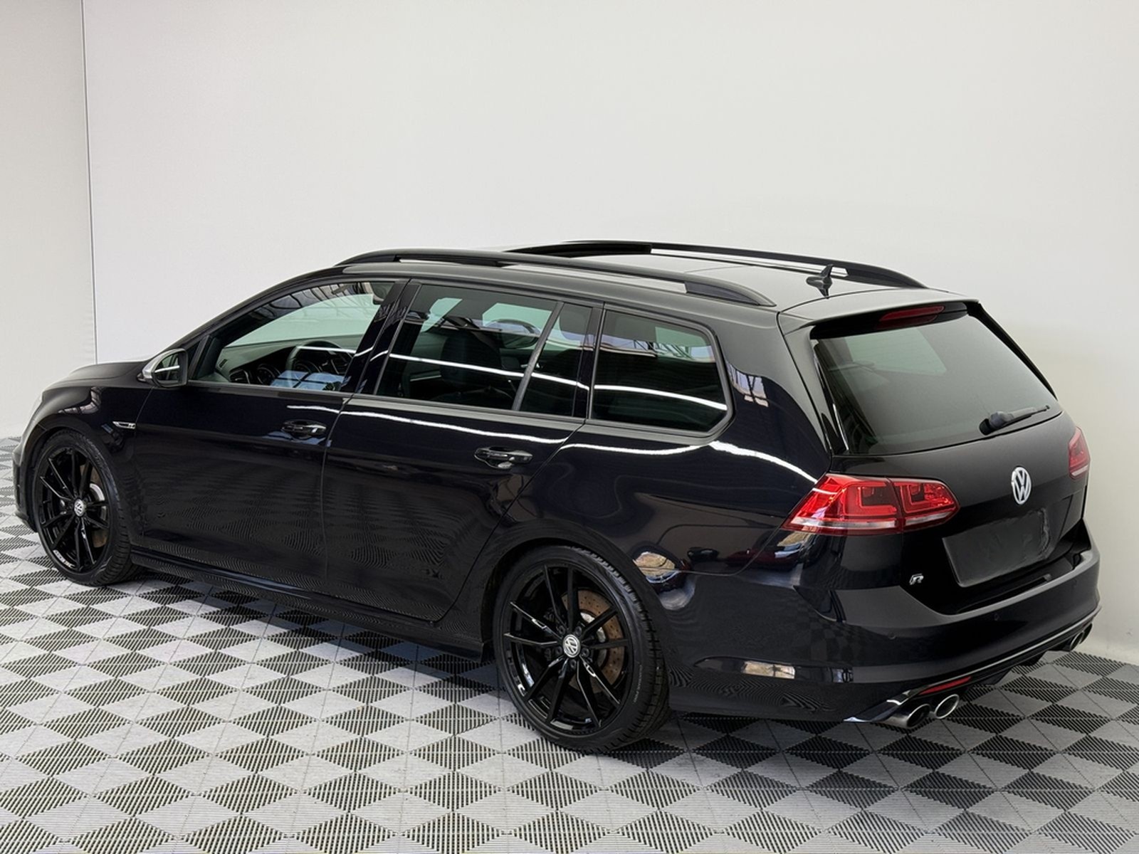 Volkswagen Golf R Variant 4Motion|Kamera|DCC|Pano|Business| foto 26