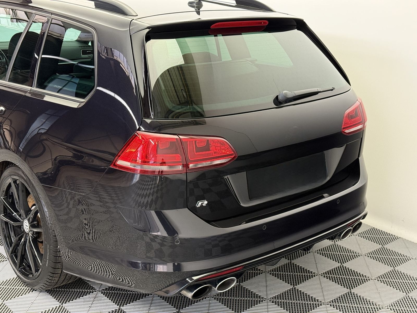 Volkswagen Golf R Variant 4Motion|Kamera|DCC|Pano|Business| foto 27