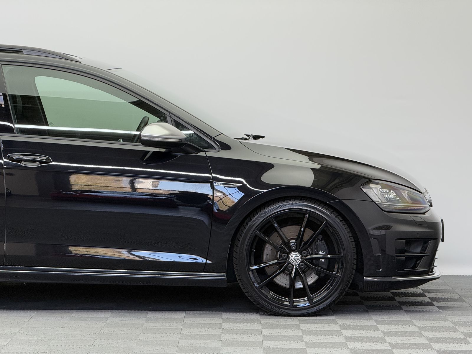 Volkswagen Golf R Variant 4Motion|Kamera|DCC|Pano|Business| foto 30