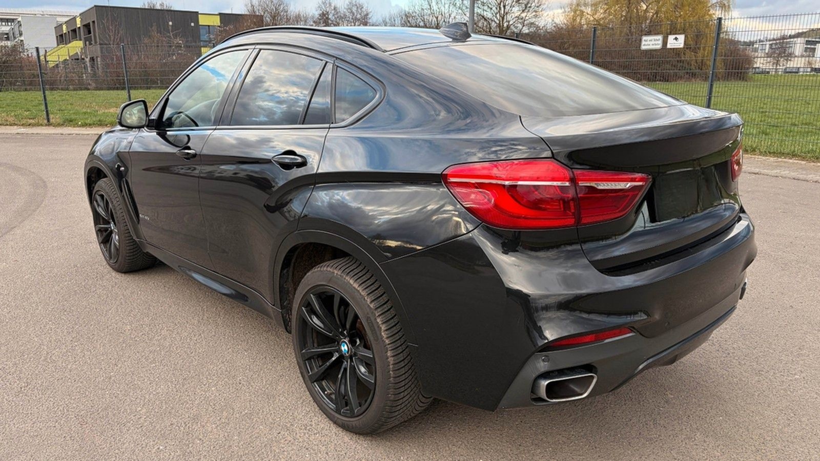 BMW X6 xDrive40d - M Sportpaket*Harman Kardon*360 foto 5