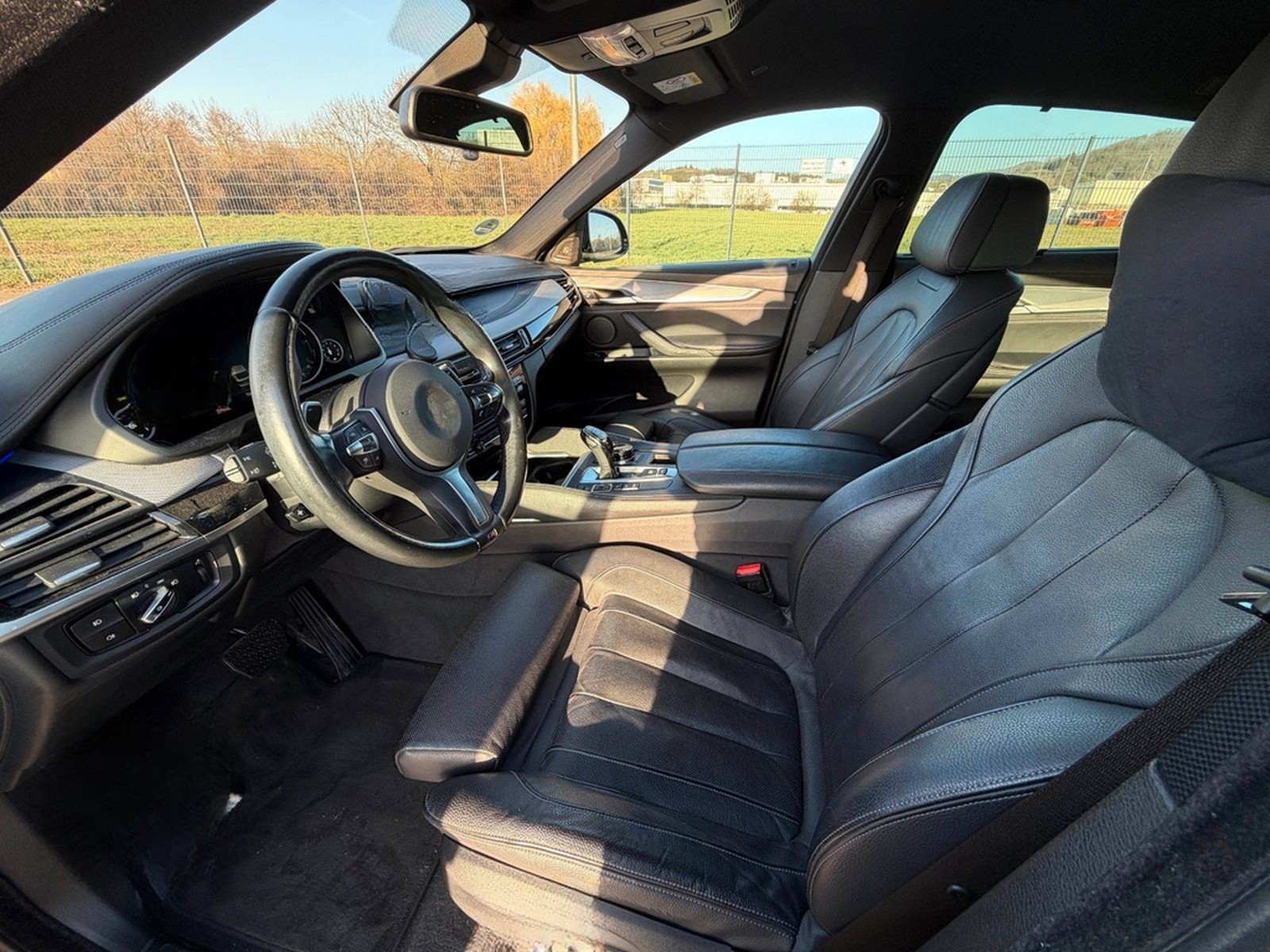BMW X6 xDrive40d - M Sportpaket*Harman Kardon*360 foto 10