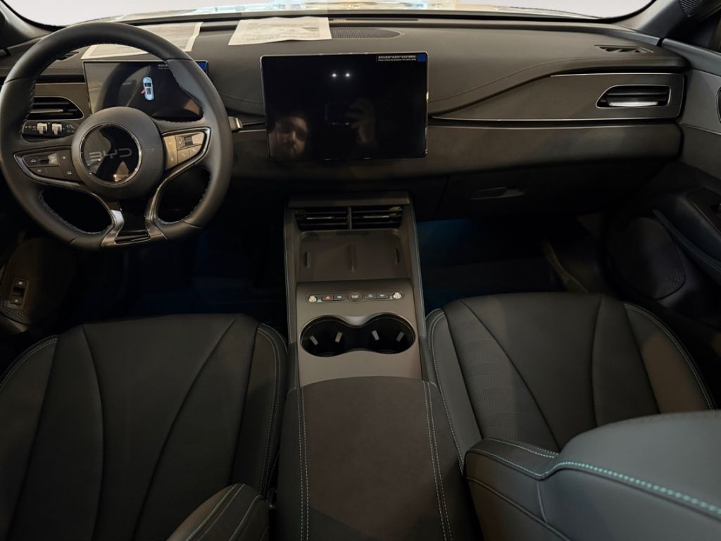 BYD Seal 6 DM-i Touring Boost,OBC,Kamera, Leder, ACC foto 12