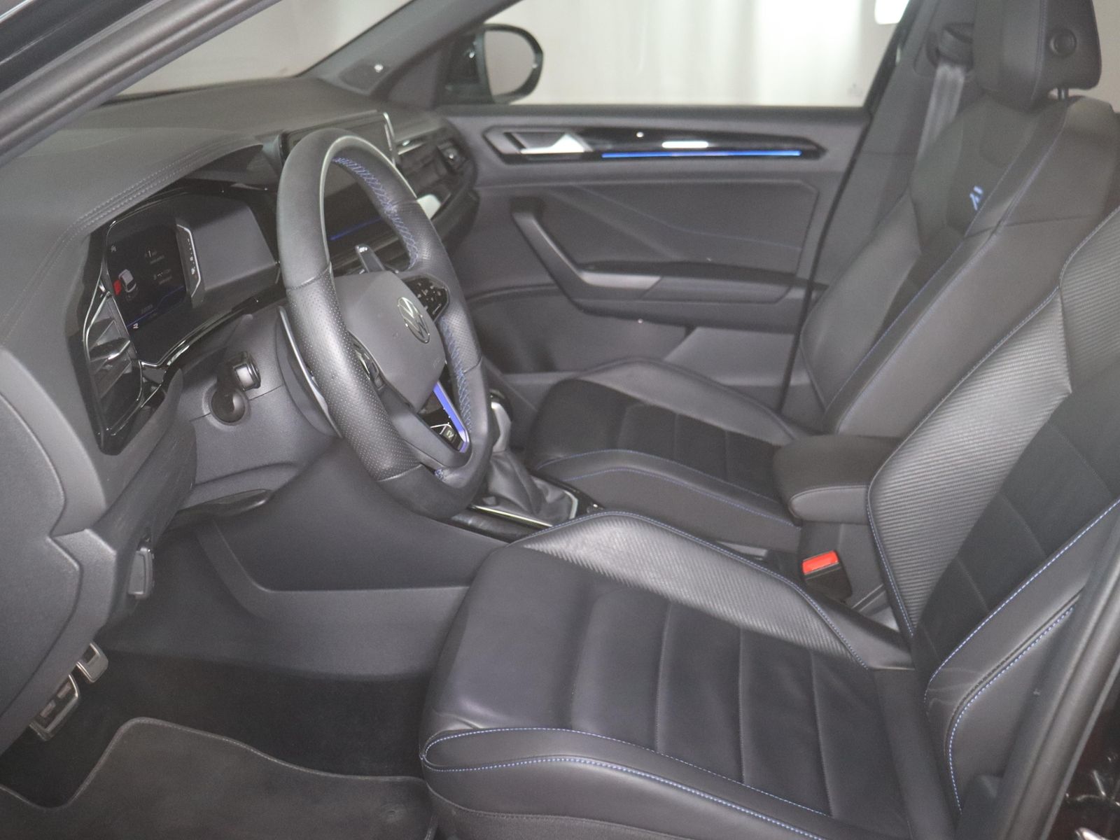 Volkswagen T-ROC R Black Style 2.0TSI DSG 275,-ohne Anzahlu foto 4