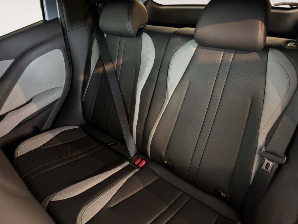 BYD Dolphin Surf Comfort Navi, Kamera360, Sitzhzg foto 12