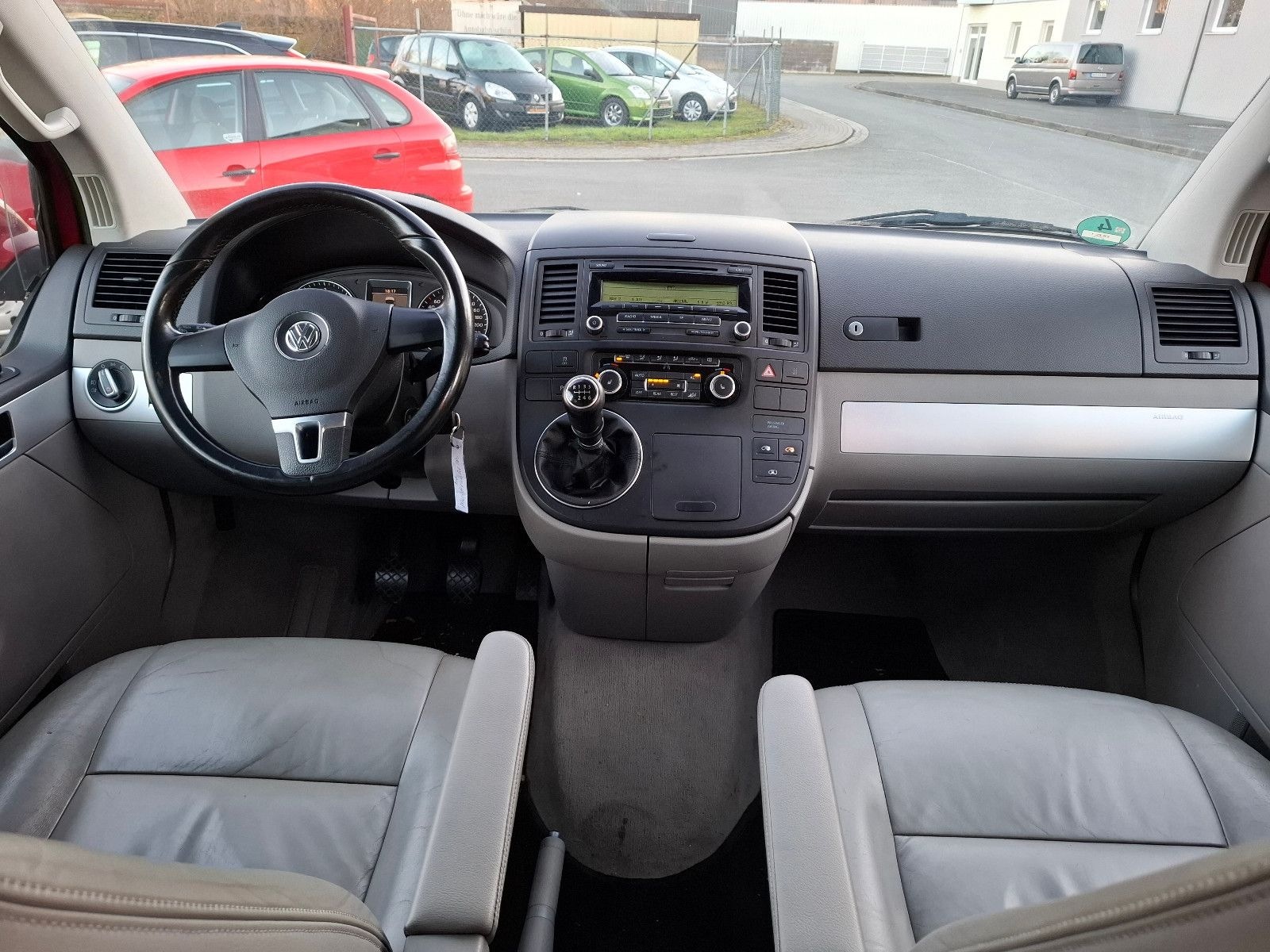 Volkswagen T5 Multivan 2.0TDI  Highline foto 14