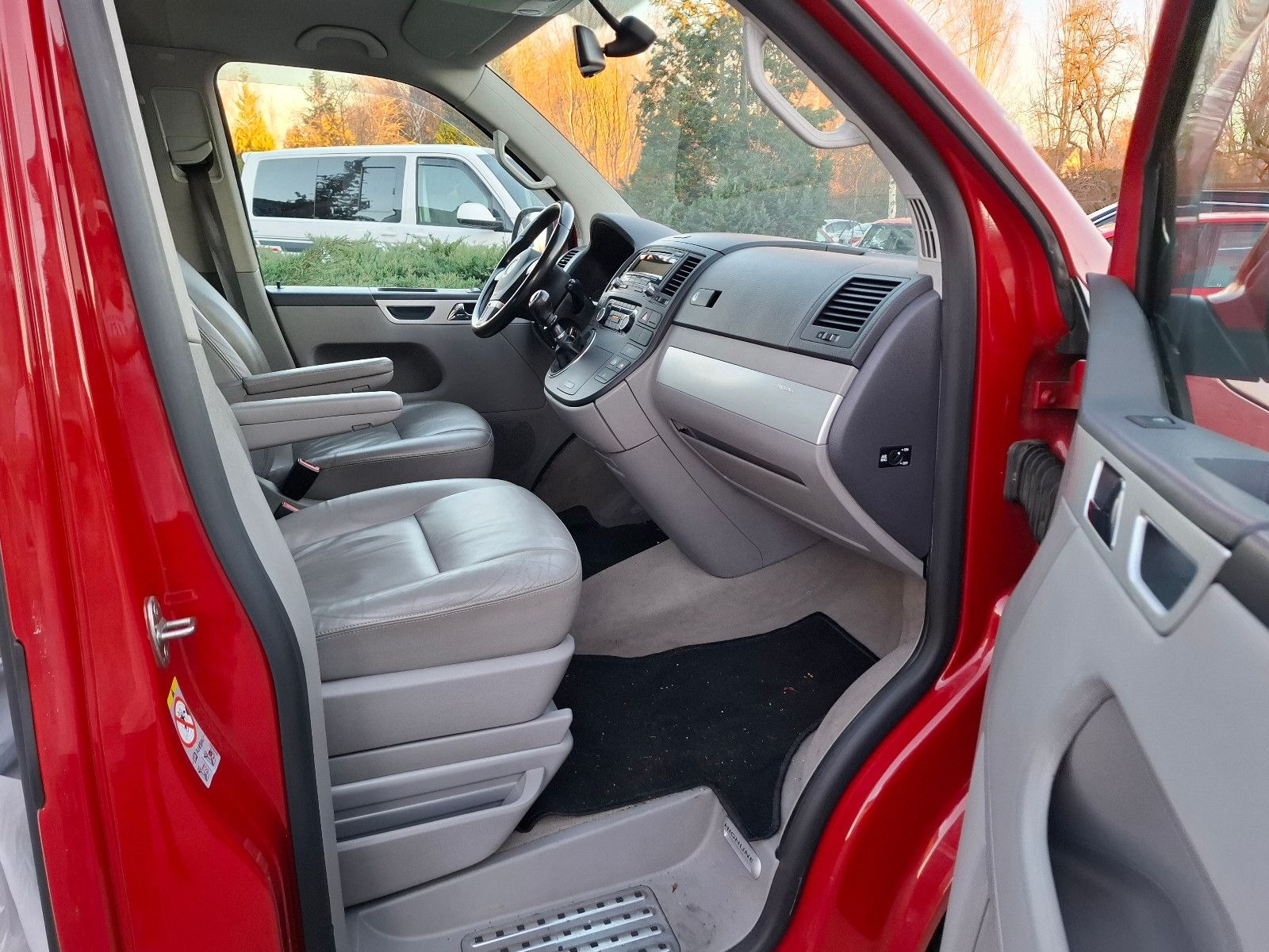 Volkswagen T5 Multivan 2.0TDI  Highline foto 17