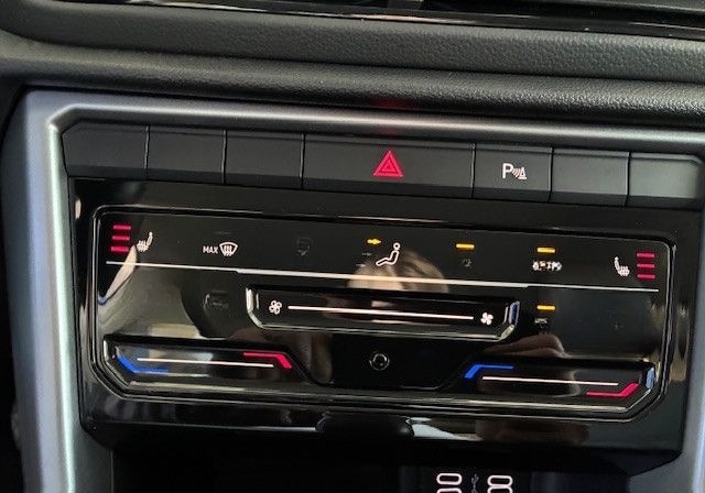 Volkswagen T-ROC Life Navi LED Kamera ACC Climatronic foto 14