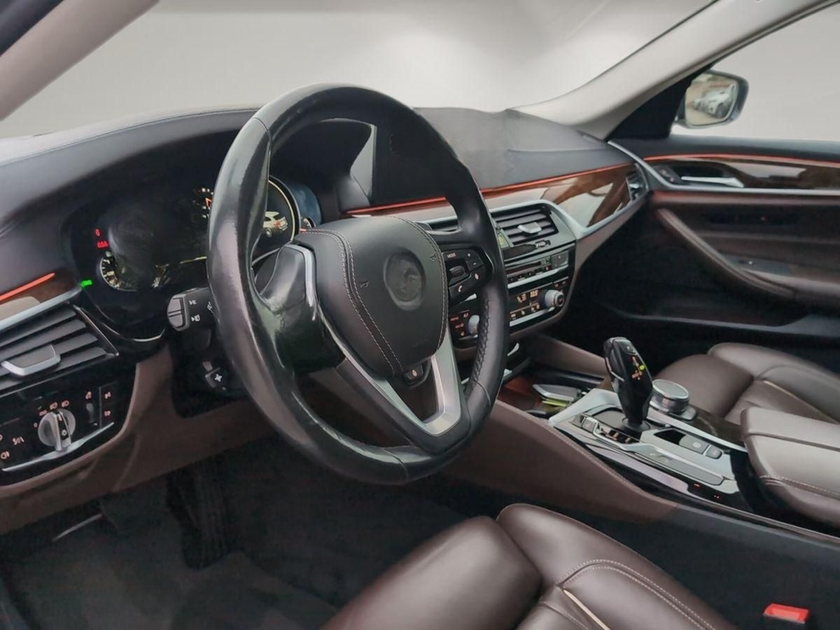 BMW 540i xDrive LuxuryLine~NightVis~Pano~HuD~Driv.As foto 12