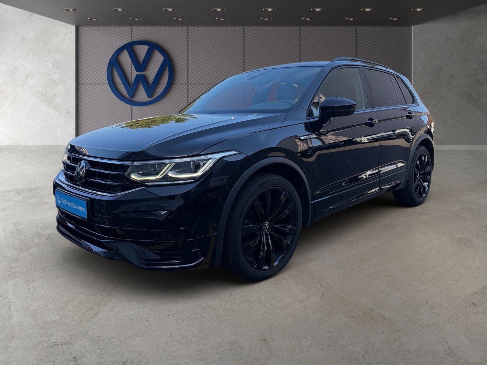 Volkswagen Tiguan R-Line 1,5 l TSI DSG Navi IQ.LIGHT RearVi foto 2