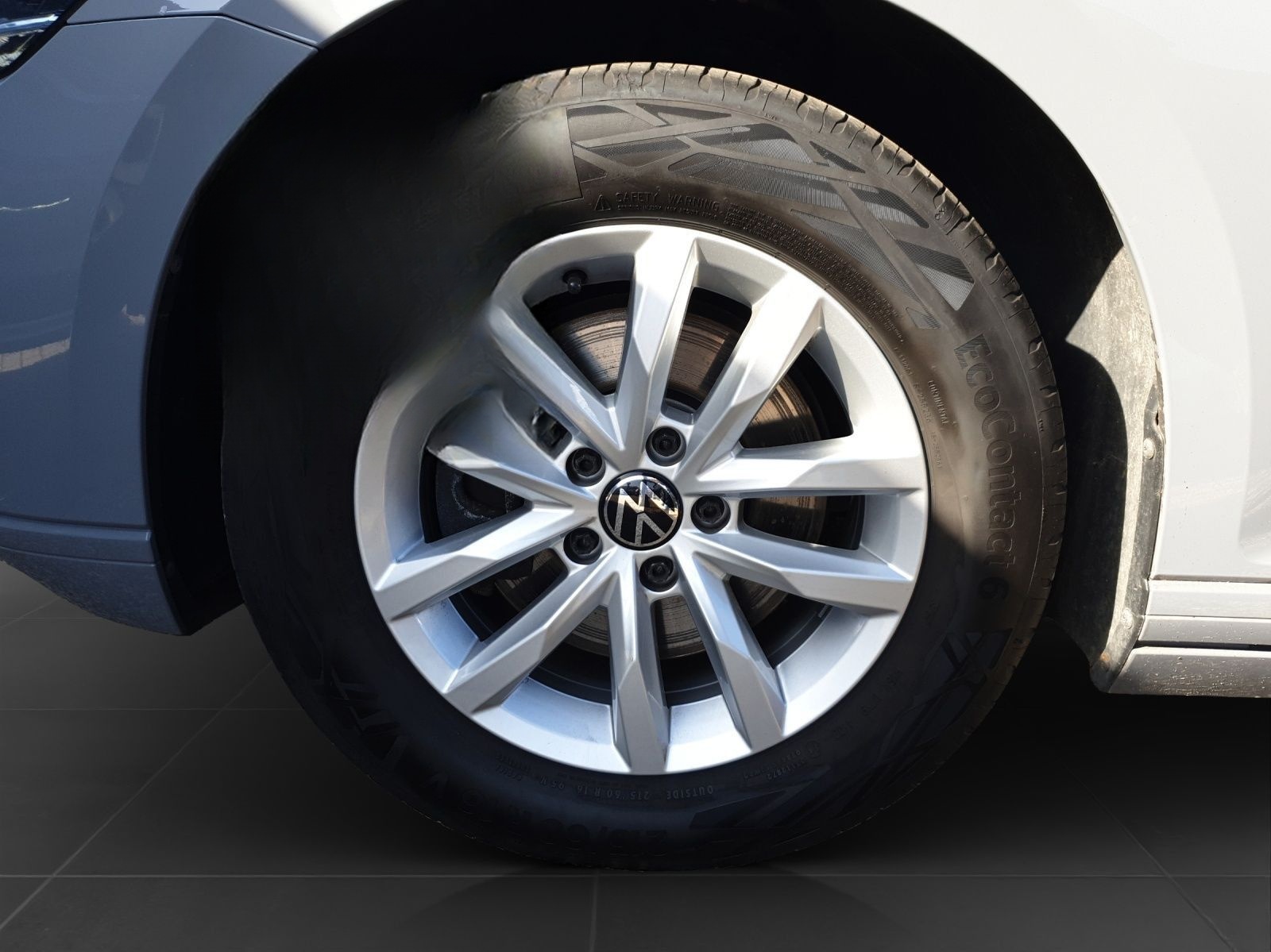 Volkswagen Passat Variant 2.0 TDI DSG BUSINESS KAMERA LED foto 7