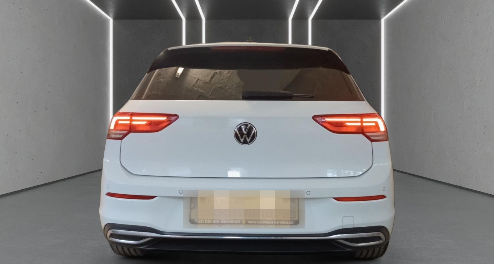 Volkswagen Golf VIII 1.5 eTSI Style DSG *ACC*R-CAM*NAV*SHZ* foto 6