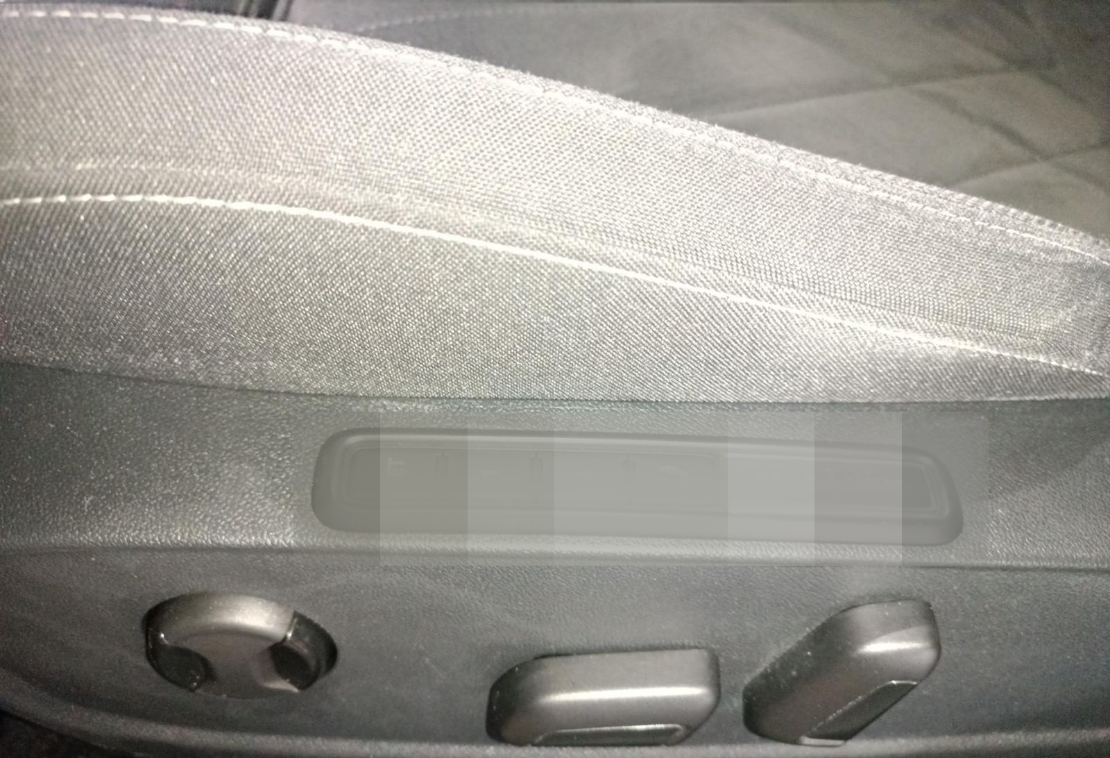 Volkswagen Golf VIII 1.5 eTSI Style DSG *ACC*R-CAM*NAV*SHZ* foto 9