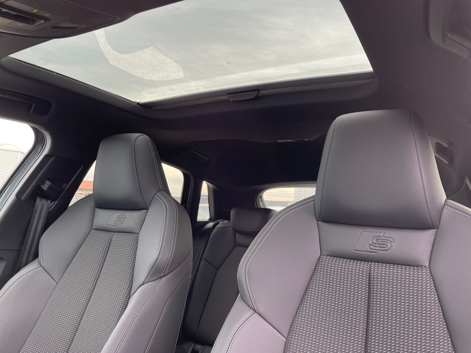 Audi A3 Sportback S line TFSI 110 kW S tronic foto 8
