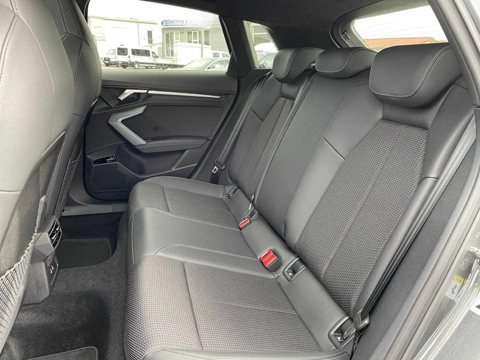 Audi A3 Sportback S line TFSI 110 kW S tronic foto 9