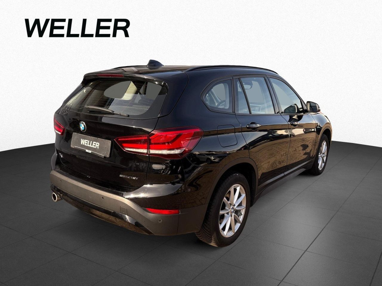 BMW X1 18iA Advantage Navi,LED,Tempo,SHZ,Parkass,DAB foto 5
