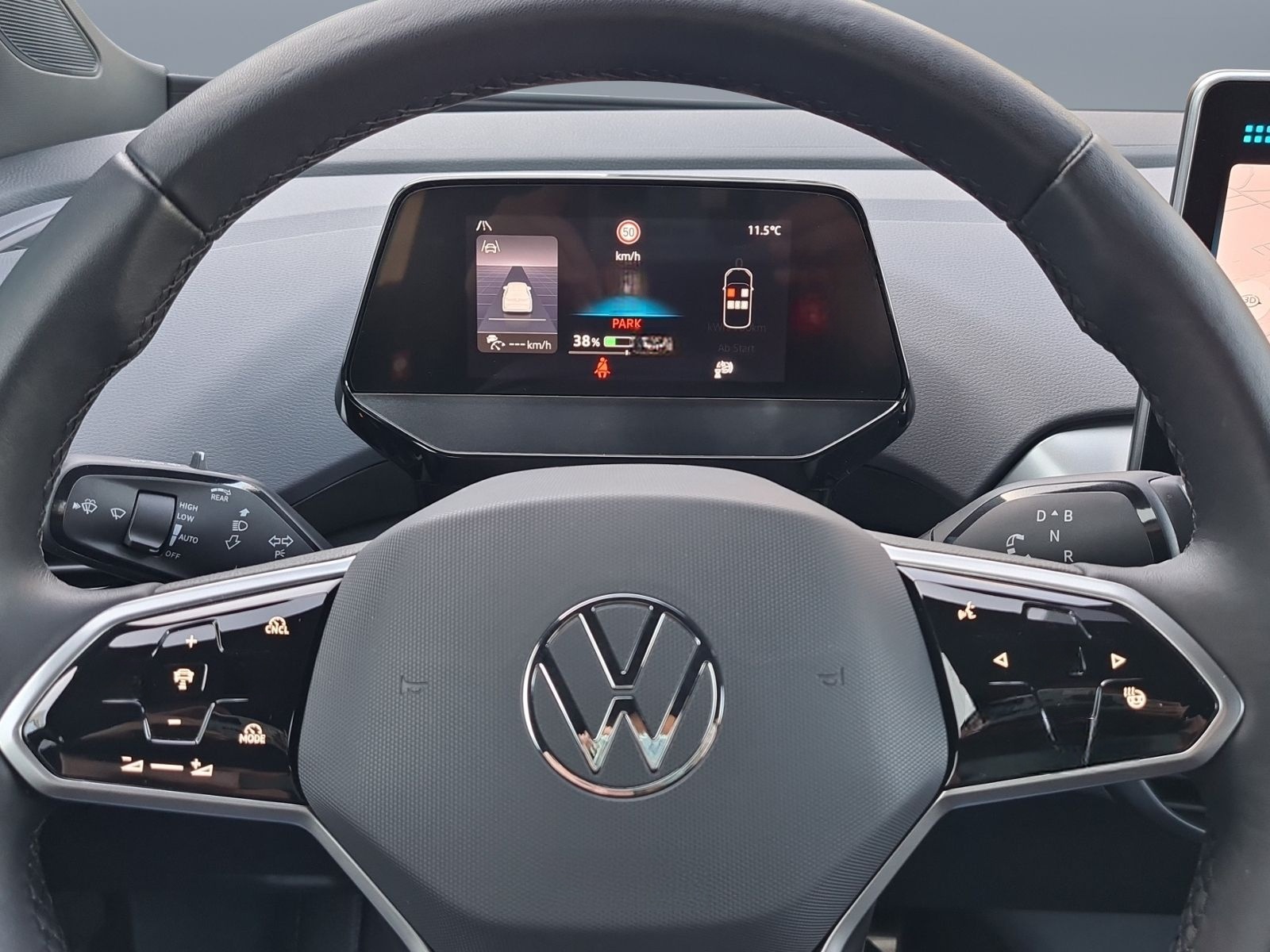 Volkswagen ID.4 Pure electric +1,49%+NAVI+WÄRMEP+MATRIX+SHZ foto 10