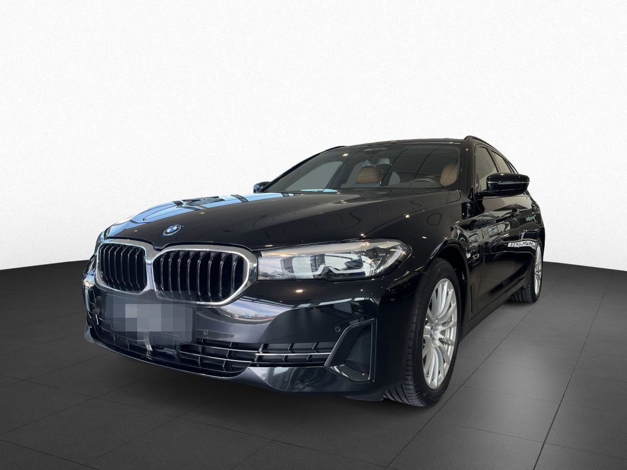 BMW 530e xDrive Tour AHK ACC Pano H/K LED 18" Pano foto 3