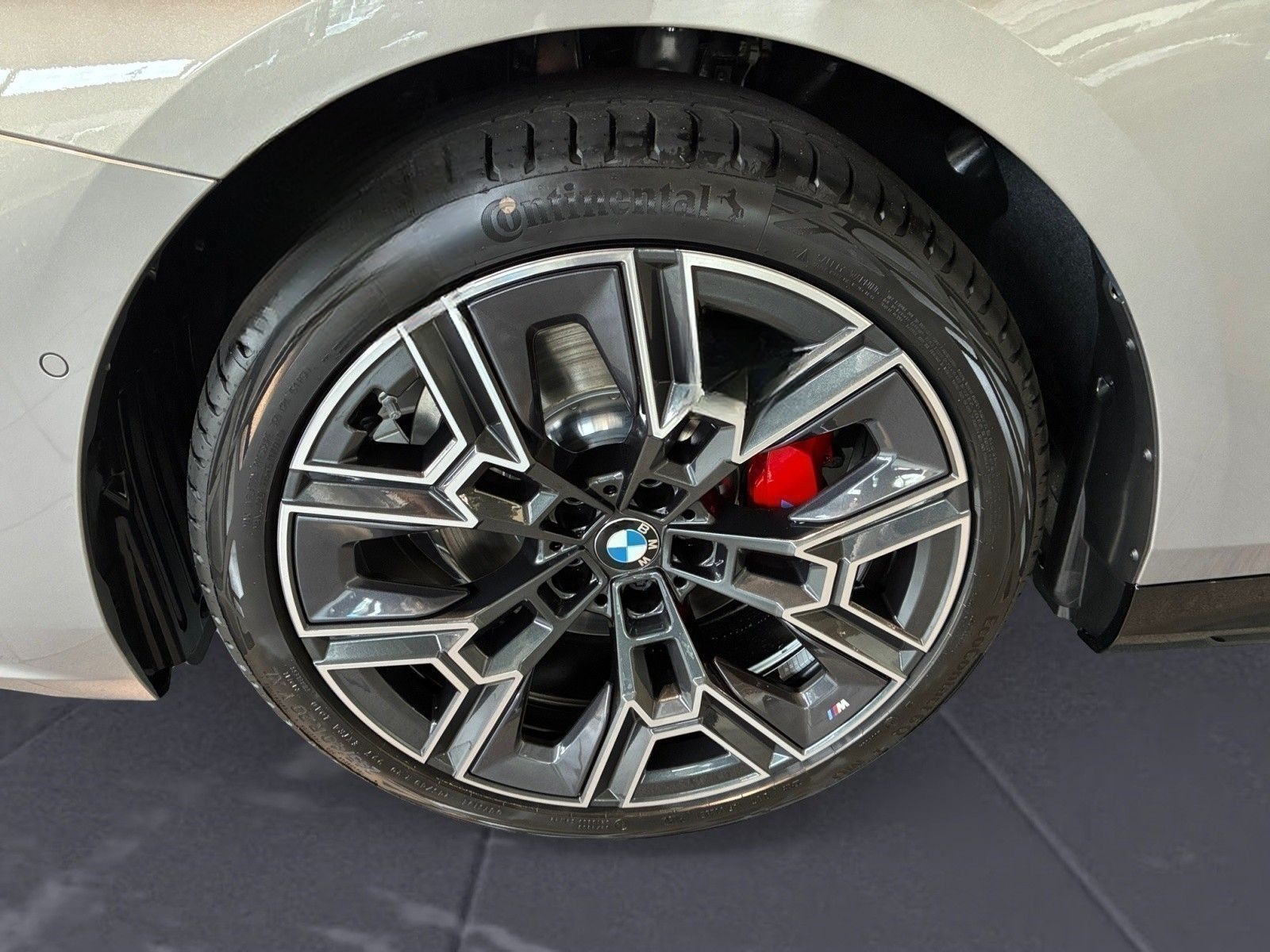 BMW 520d xDrive Limousine AHK M-Sport Innovation foto 11