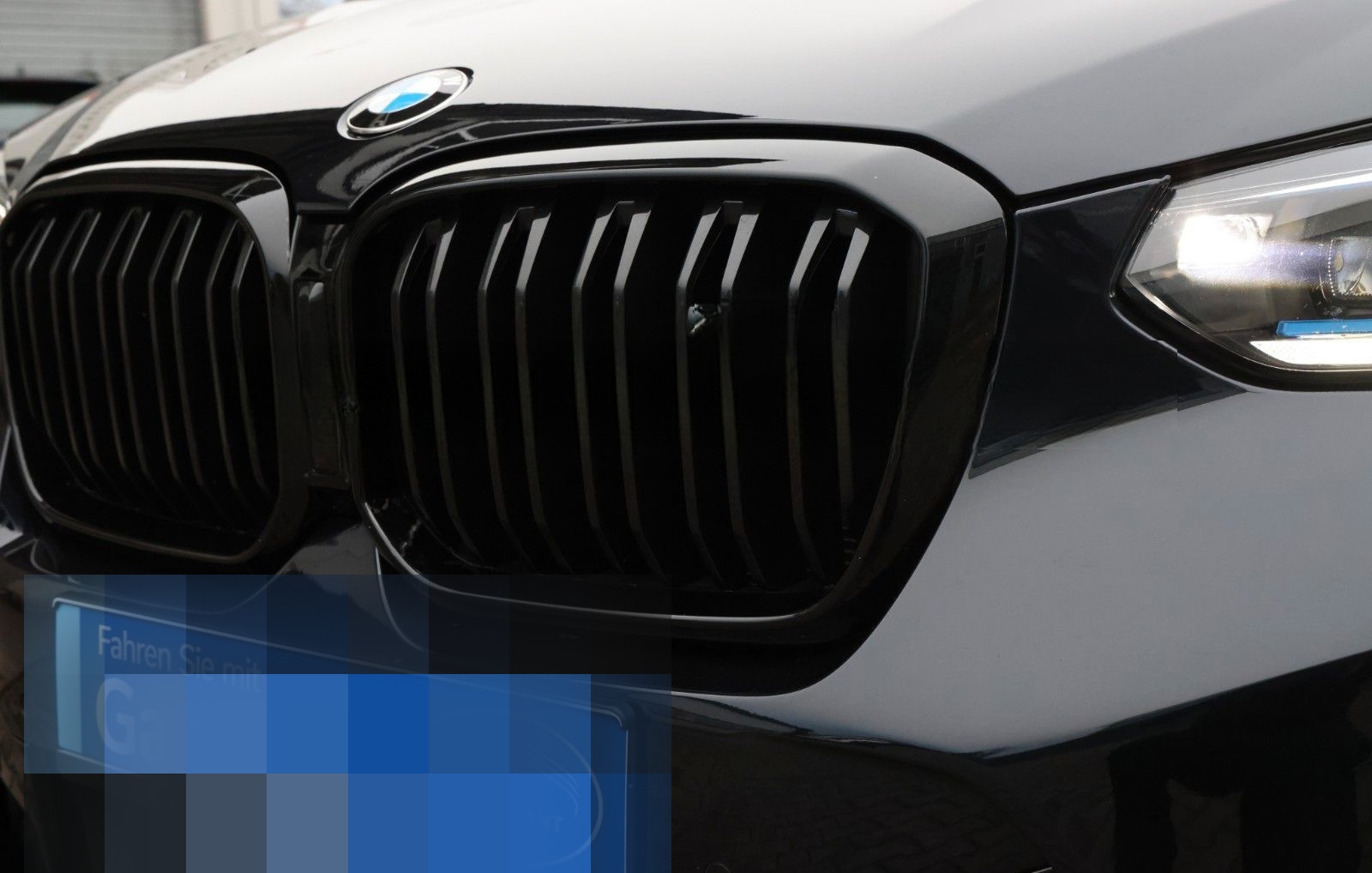 BMW X4 M COMPETITION|ACC|SPORTSITZE|H/K|360*|1.HAND foto 9