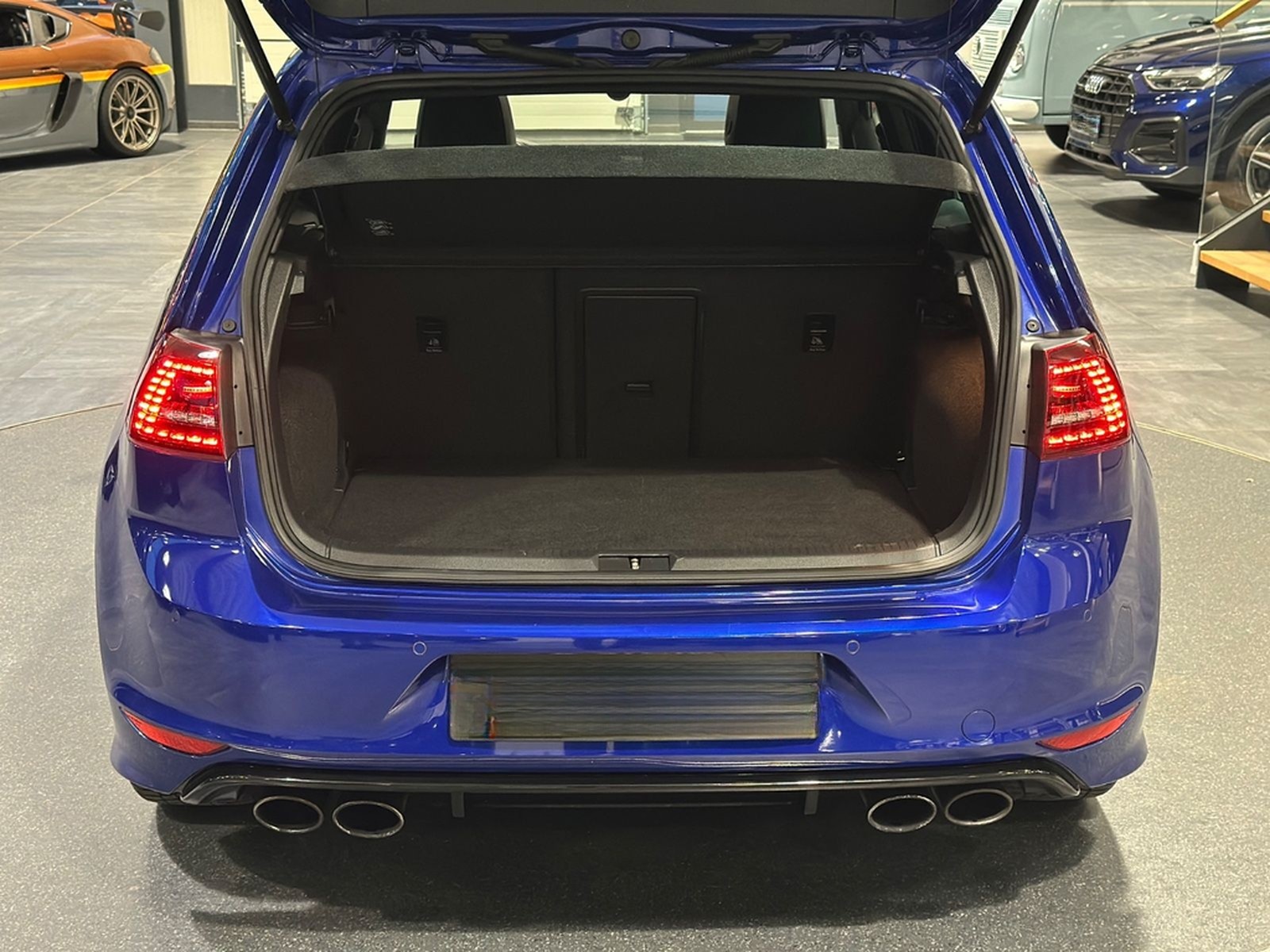 Volkswagen Golf 2.0 TSI DSG 4M R 2.HA/PANO/R-CAM/NO OPF/ACC foto 9