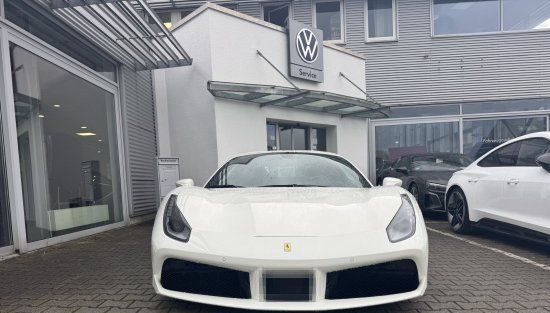 Ferrari 488 GTB Kamera Carbon  dt. Auto u.frei foto 2