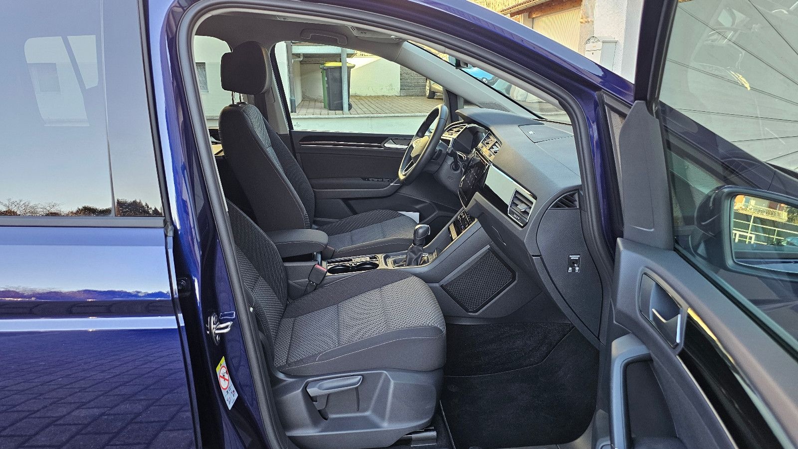 Volkswagen Touran 2.0 TDI Comfortline 7 LED ACC Kamera foto 11