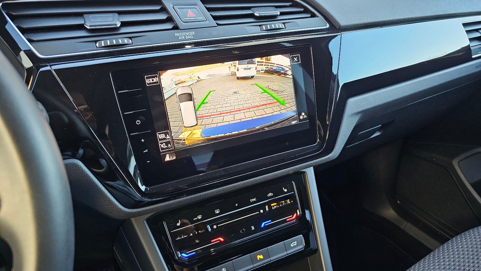 Volkswagen Touran 2.0 TDI Comfortline 7 LED ACC Kamera foto 21