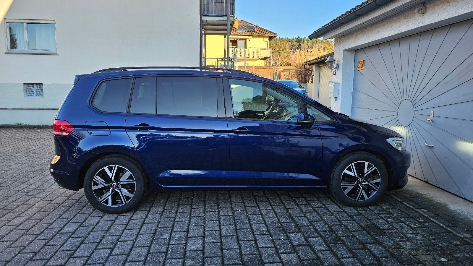 Volkswagen Touran 2.0 TDI Comfortline 7 LED ACC Kamera foto 10
