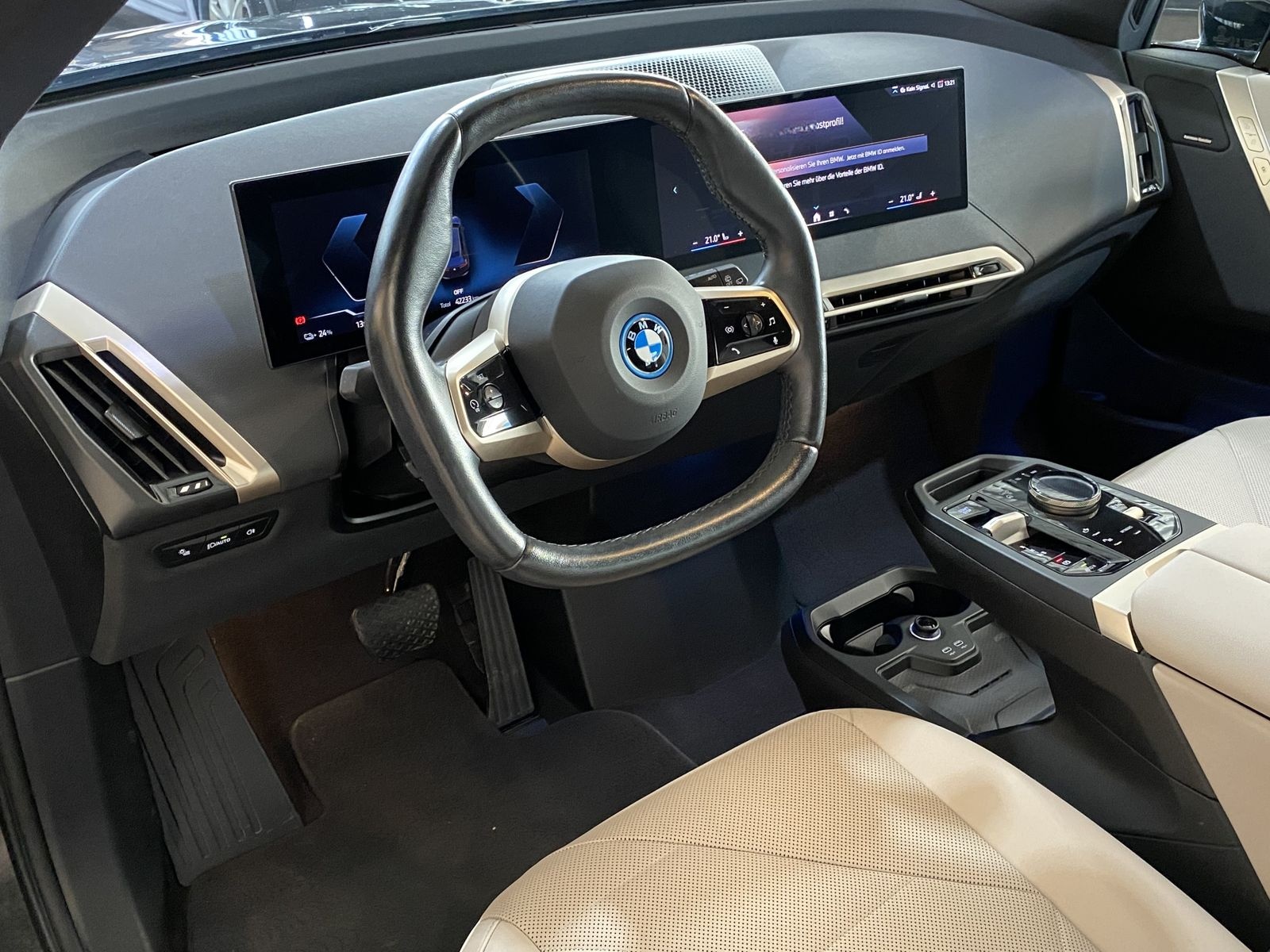 BMW iX 40 xDrive Sport Harman/Kardon Leder AHK LED foto 11