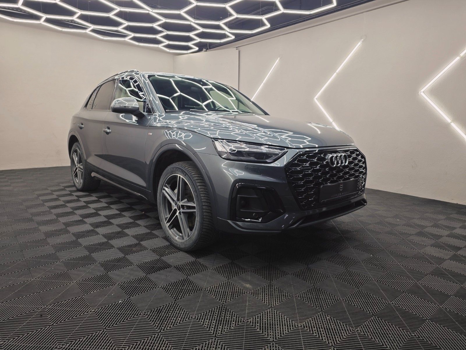 Audi Q5 55TFSIe 367PS Sline B&O Pano Virtual ACC LED foto 4