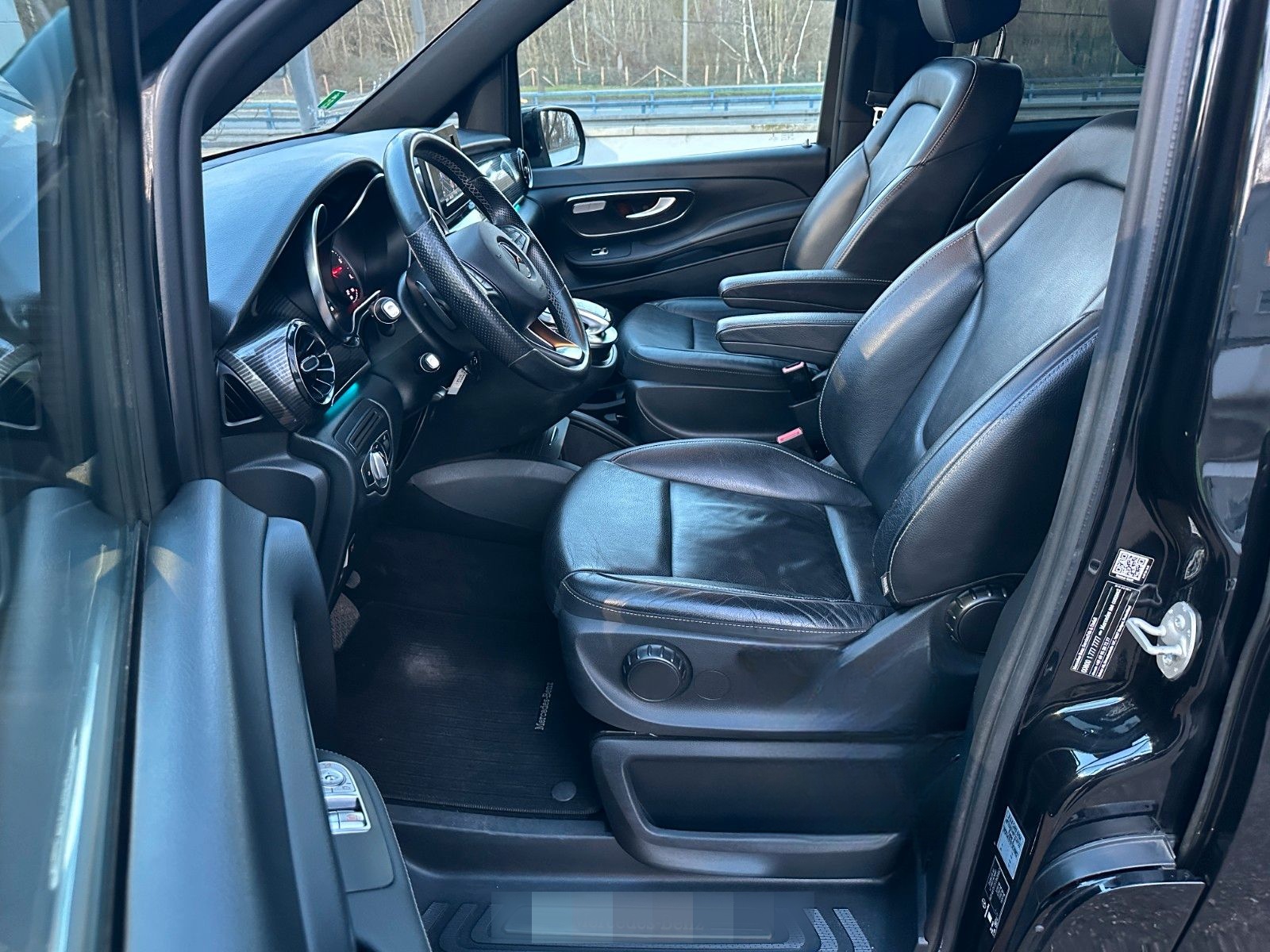 Mercedes-Benz V 300d Avantgarde extralang *2x E-Tür**8-Sitzer* foto 11