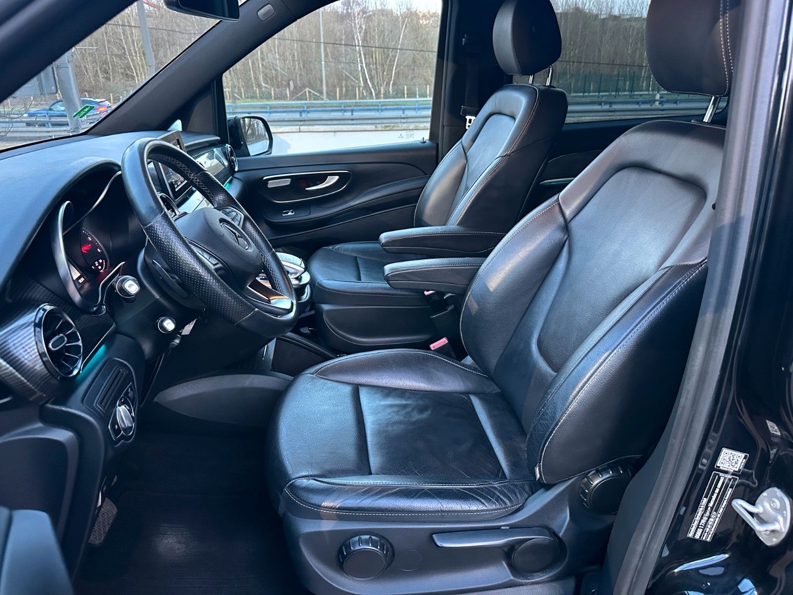 Mercedes-Benz V 300d Avantgarde extralang *2x E-Tür**8-Sitzer* foto 12