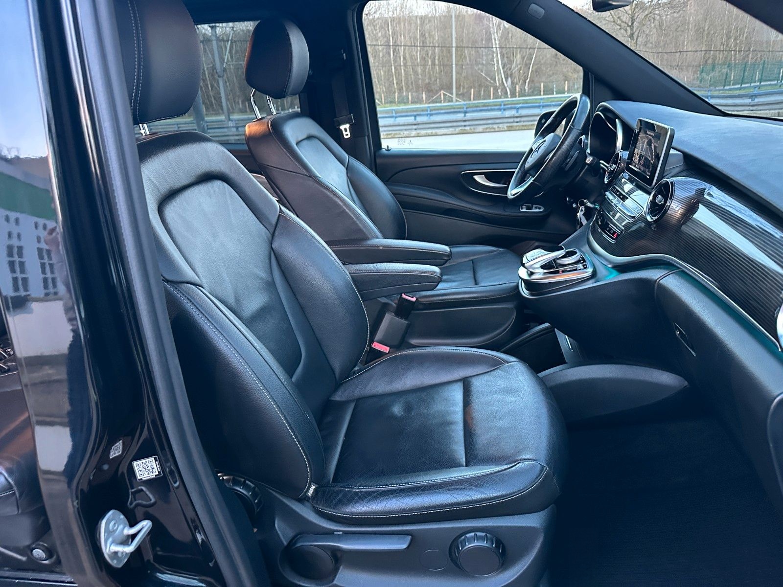 Mercedes-Benz V 300d Avantgarde extralang *2x E-Tür**8-Sitzer* foto 17