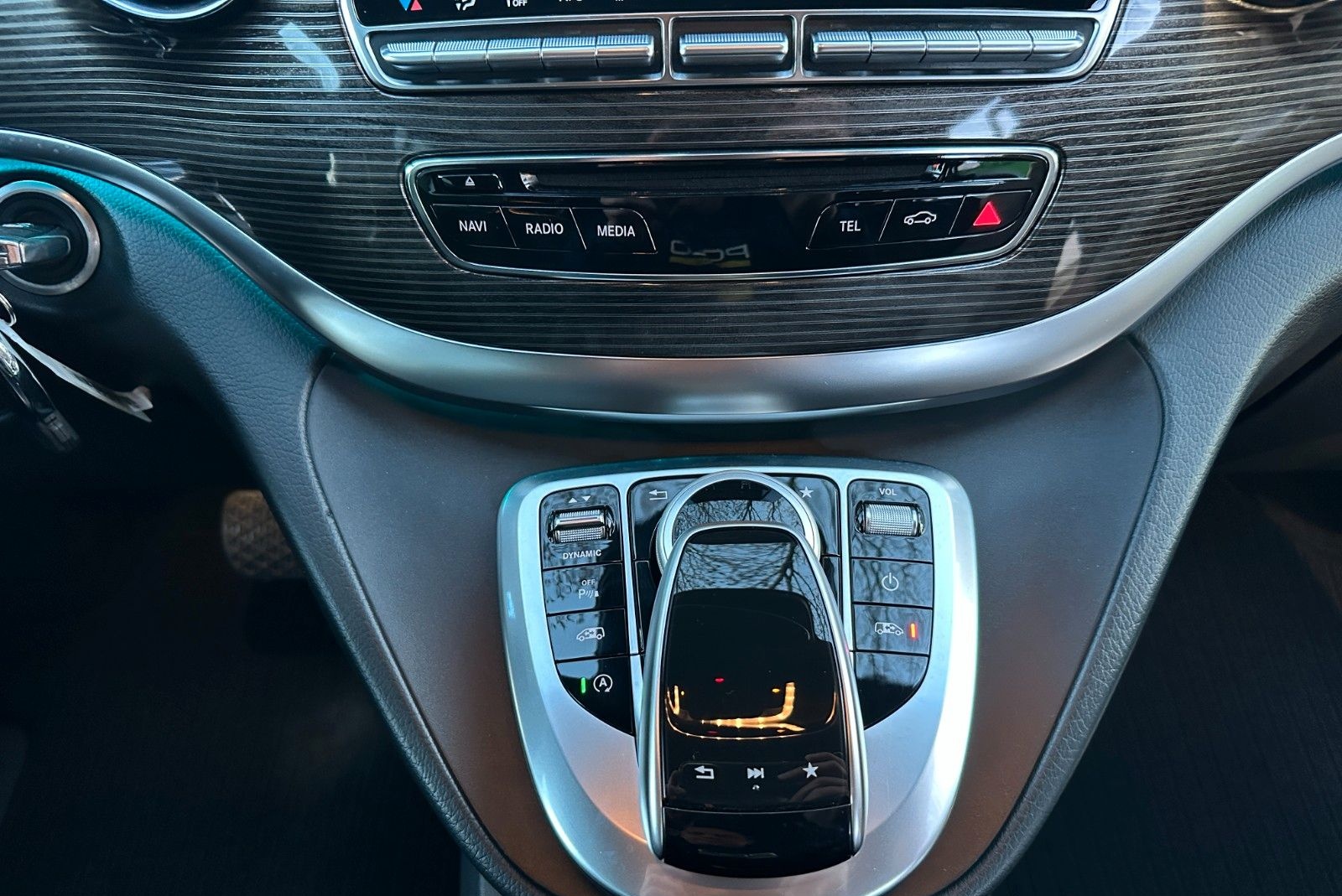 Mercedes-Benz V 300d Avantgarde extralang *2x E-Tür**8-Sitzer* foto 21