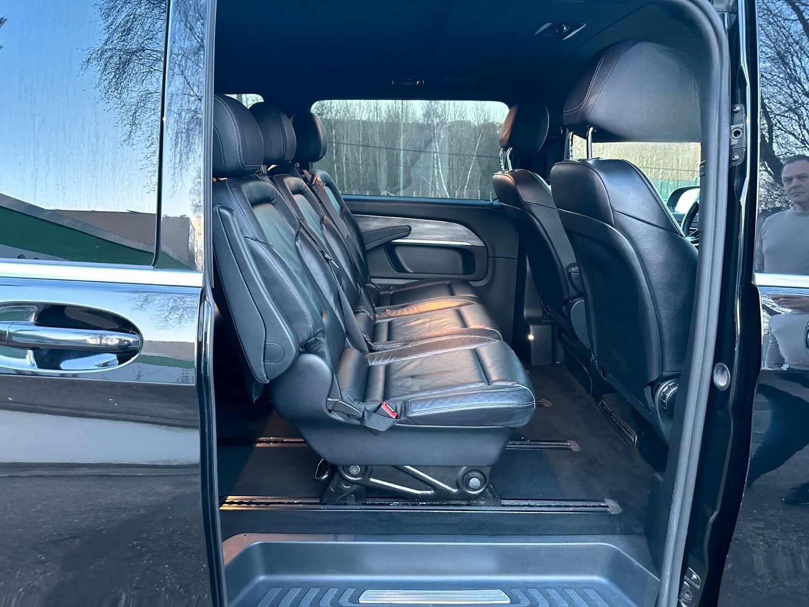 Mercedes-Benz V 300d Avantgarde extralang *2x E-Tür**8-Sitzer* foto 24