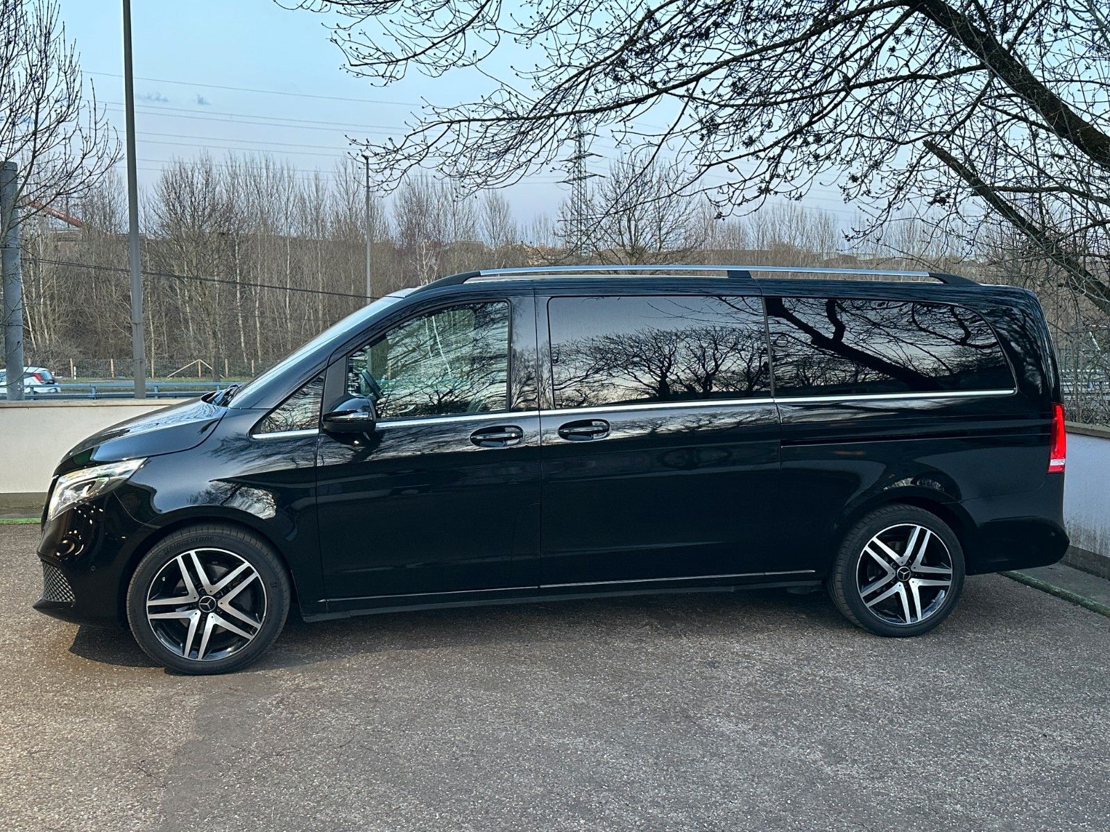 Mercedes-Benz V 300d Avantgarde extralang *2x E-Tür**8-Sitzer* foto 4